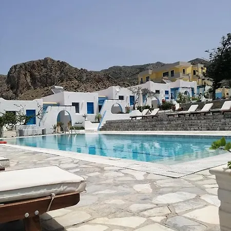 艾丽尼斯一室公寓式酒店 2* 阿尔卡萨