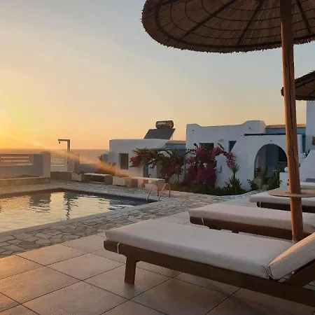 艾丽尼斯一室公寓式酒店 2* 阿尔卡萨