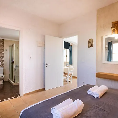 Elenis Apart-hotel