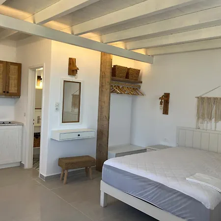 Elenis Aparthotel 2*