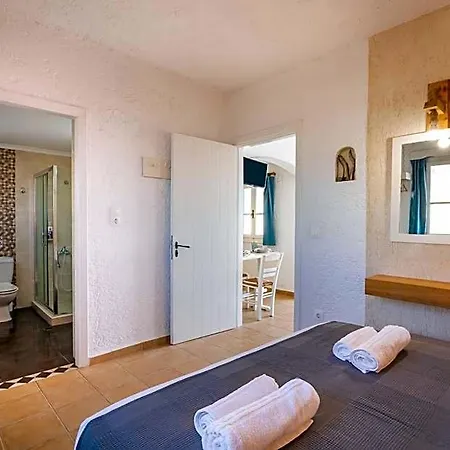 Apart-hotel Elenis