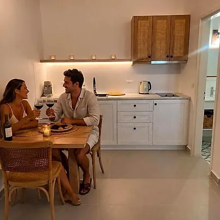 Elenis Apart-hotel