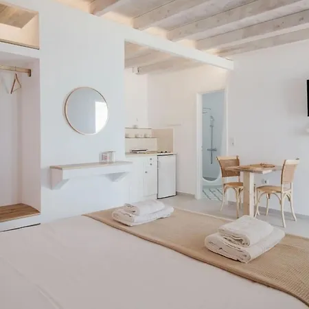 Hotel de apartamente Elenis 2*
