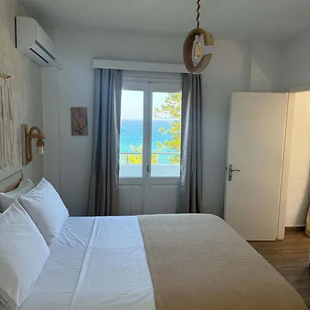 Elenis Hotel de apartamente Arkasa