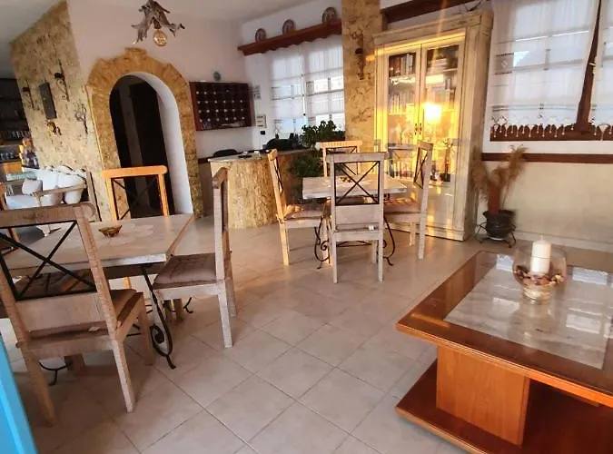 Elenis 아파트호텔